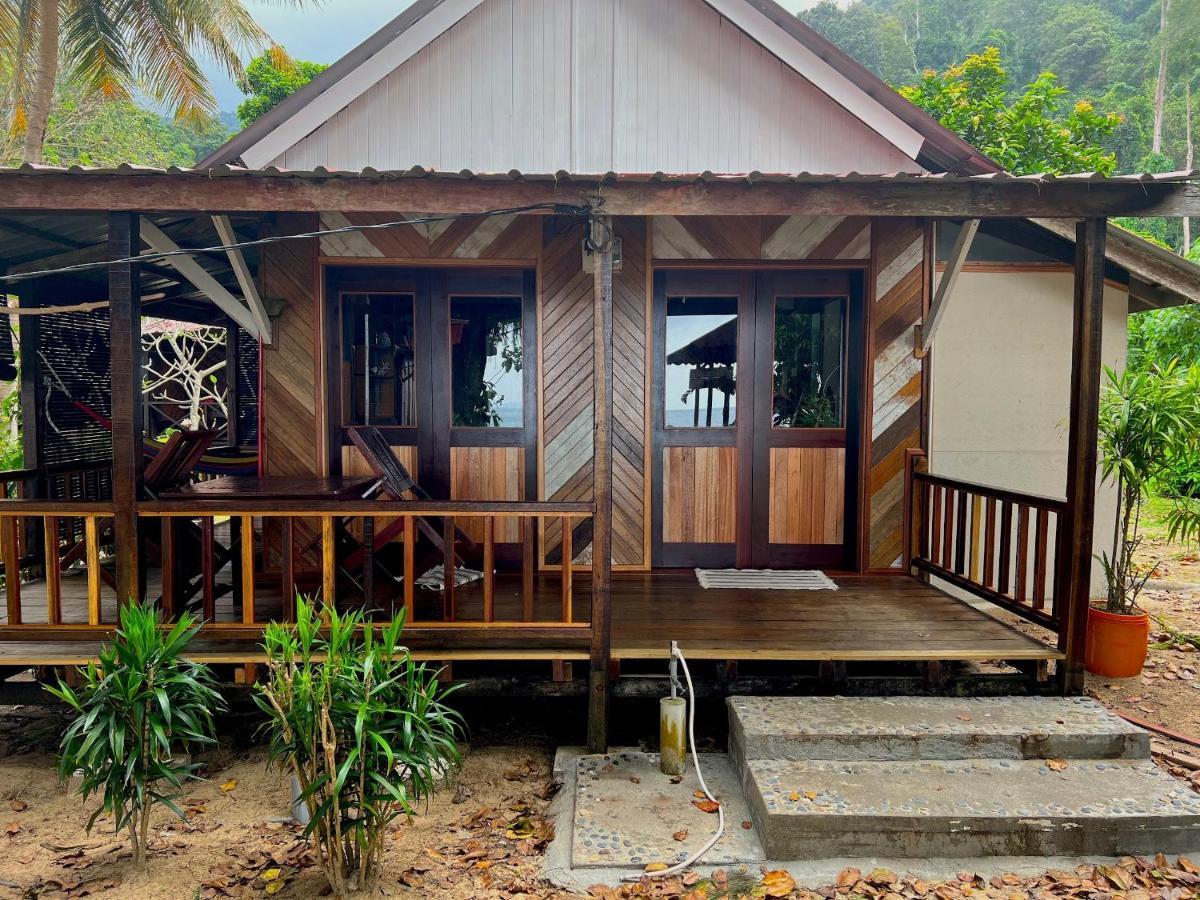 Swiss Cottage Tioman Kampong Ayer Batang Buitenkant foto