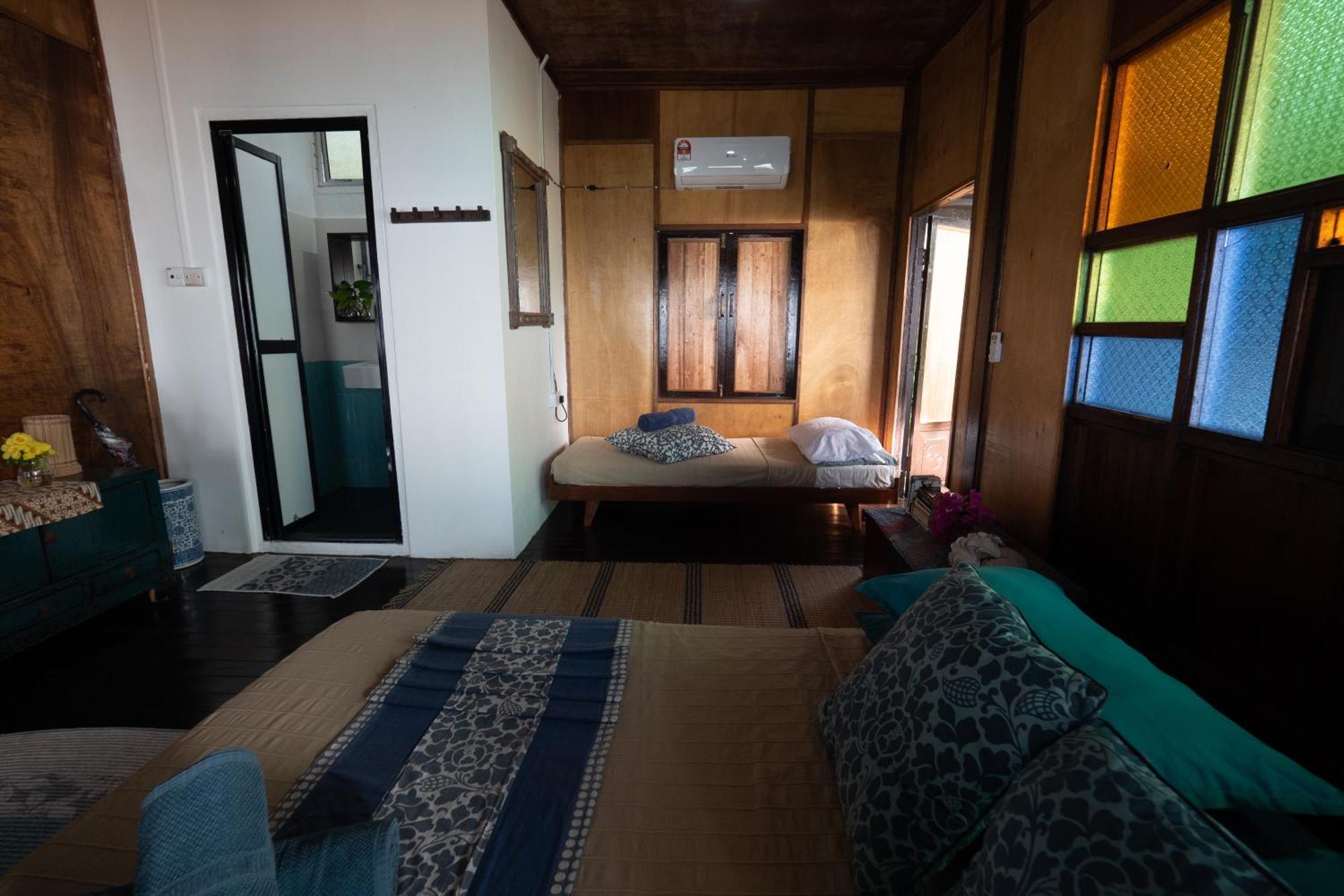 Swiss Cottage Tioman Kampong Ayer Batang Buitenkant foto