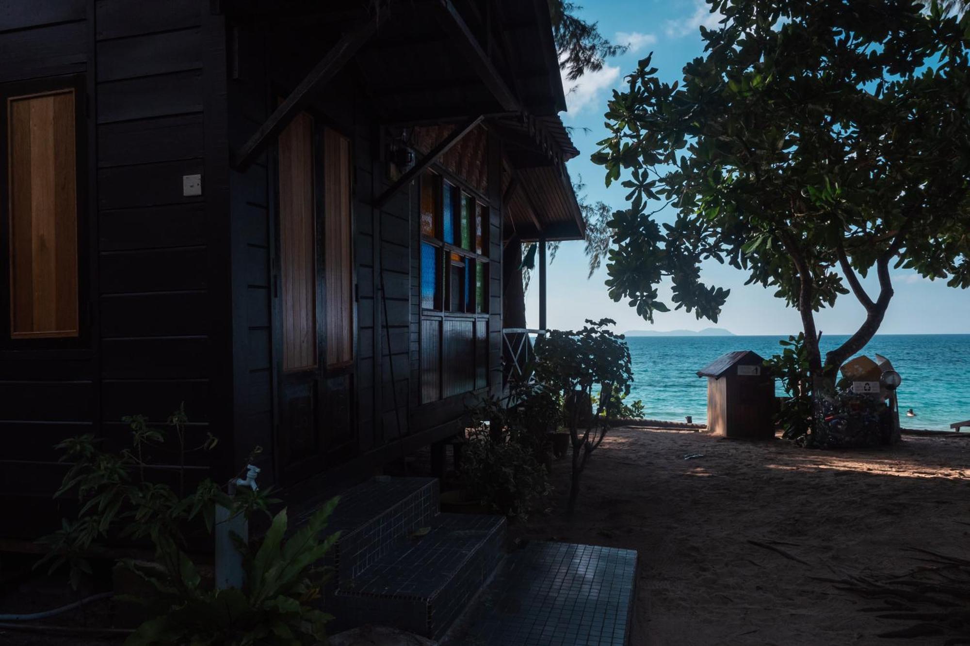 Swiss Cottage Tioman Kampong Ayer Batang Buitenkant foto