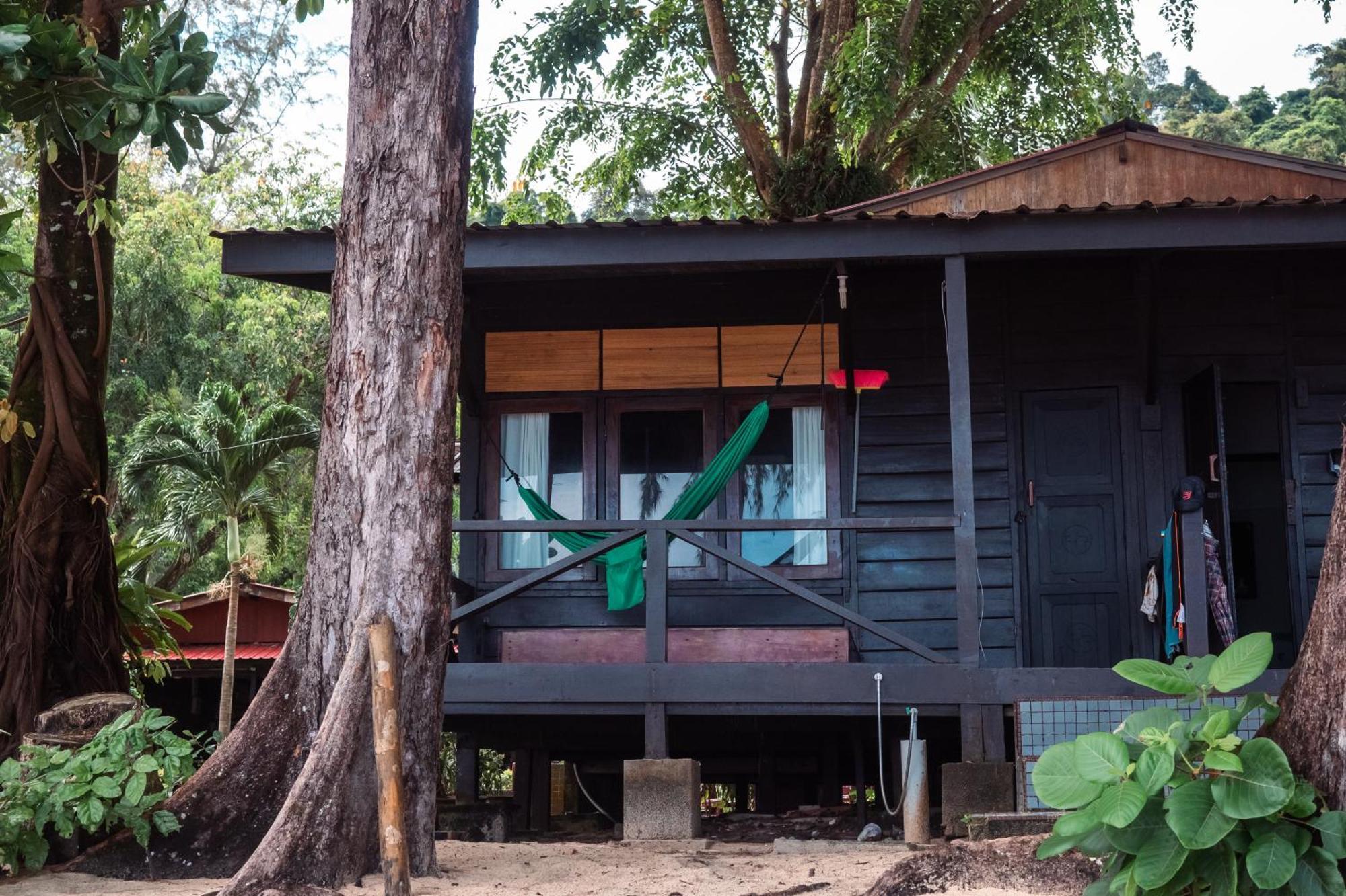 Swiss Cottage Tioman Kampong Ayer Batang Buitenkant foto